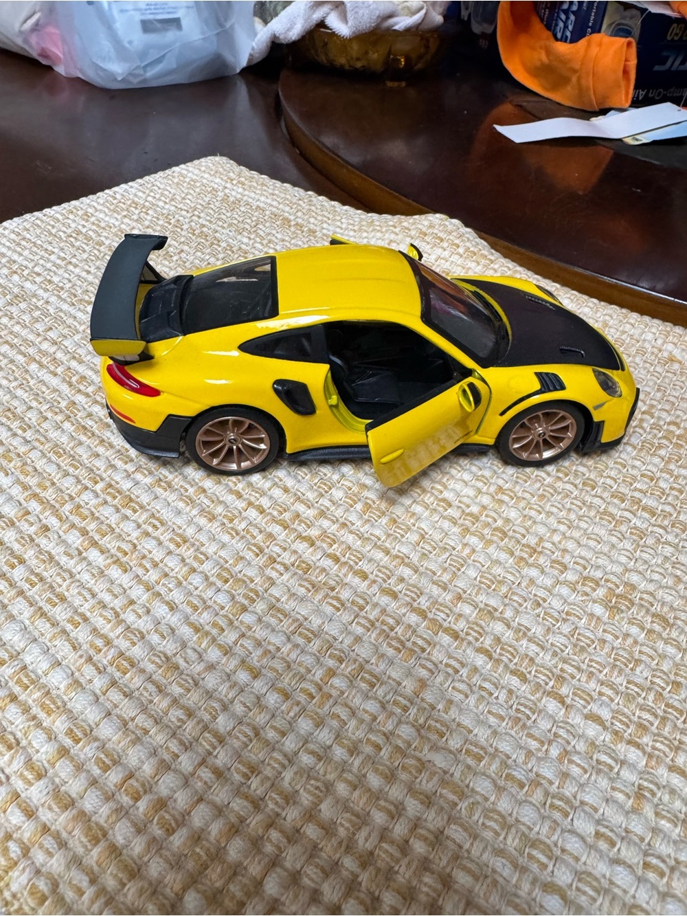 Porsche 911 GT2 RS Yellow with Carbon Hood and Gold Wheels Special Edition 1/24
